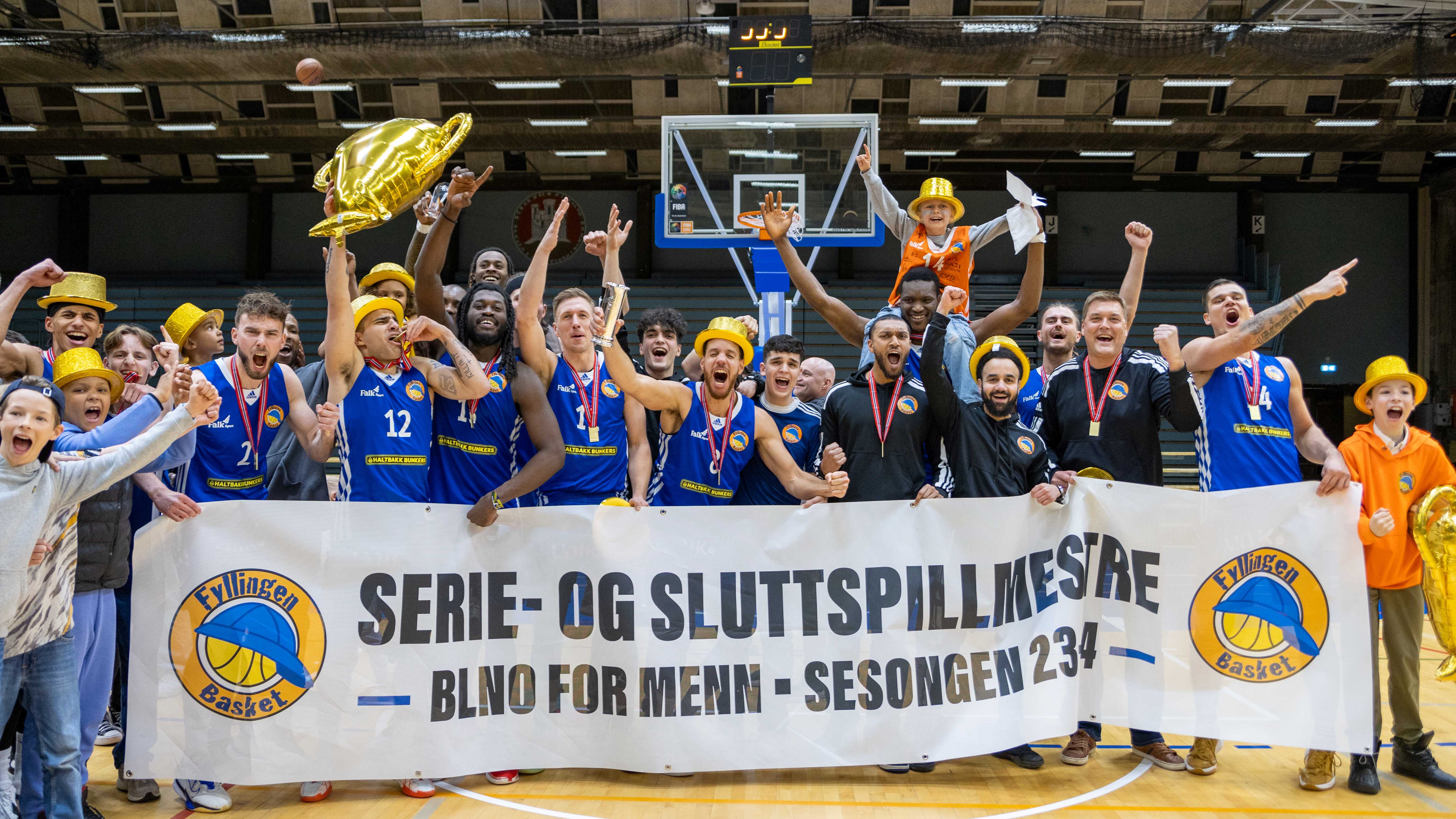 18. april i år jublet Fyllingen-spillerne for 104-94 over Bærum, 3-0 i finaleserien og NM-gull. Nå skal laget ut i Europaligaen ENBL og hete Fyllingen Lions.
FOTO: BRAGE TITLESTAD 