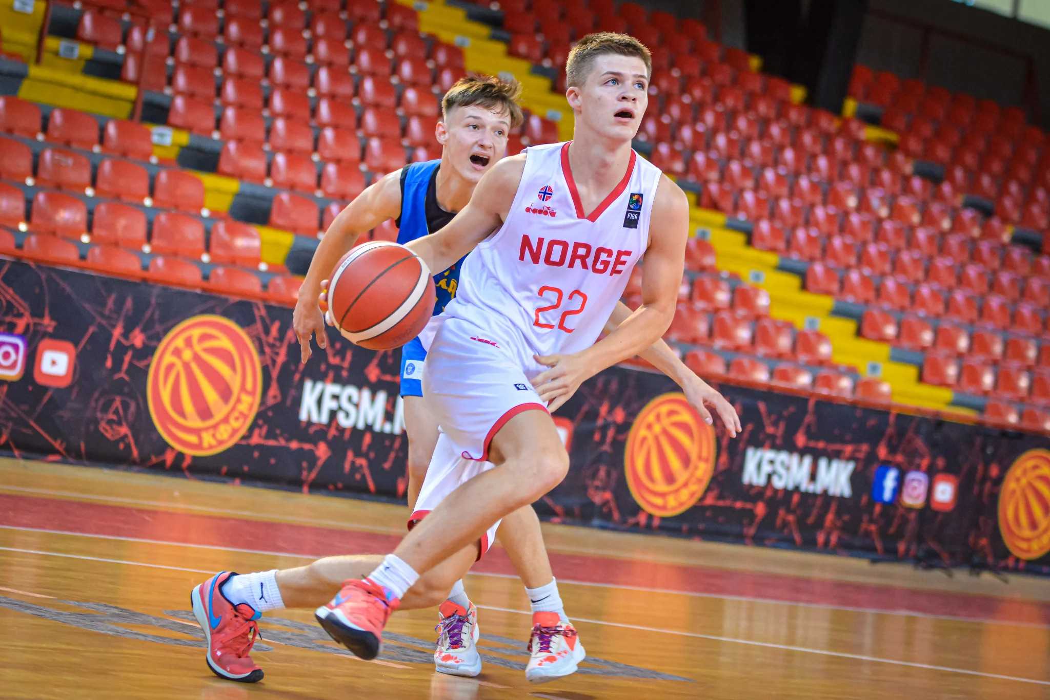 Oskar Falba fra Centrum Tigers var Norges fremste angrepsvåpen og ble mestscorende med 17 poeng etter sterke driver og god skyting.
FOTO: FIBA.COM 